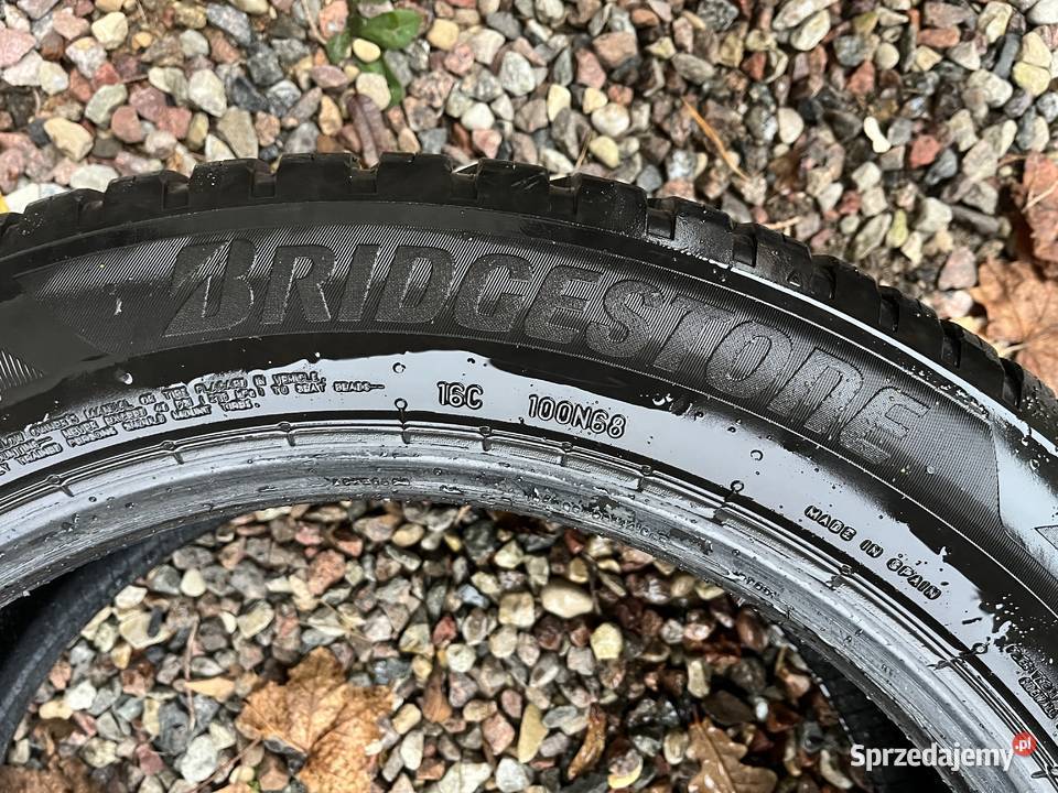 Opony Bridgestone 22555R19 225 sprzedam
