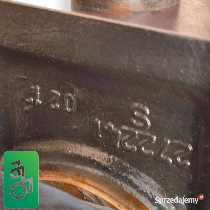 Siłownik poziomowania osi 270615 272241 MANITOU Wilkowo