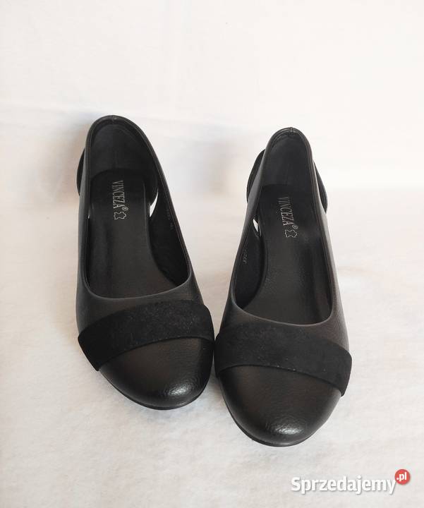 Eleganckie miękkie czarne czółenka skórzane 40 Giżycko