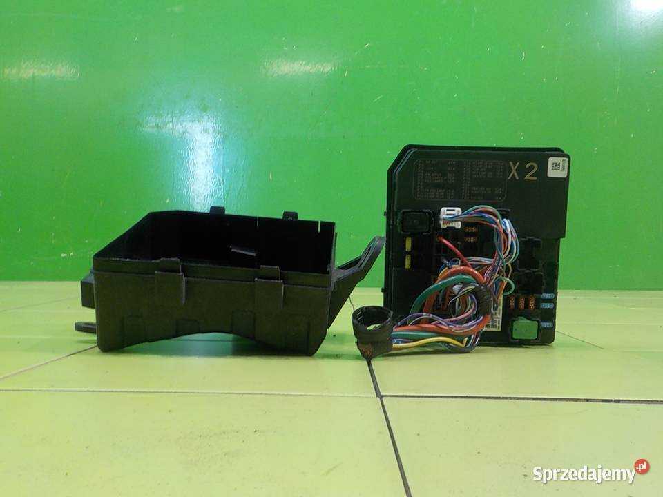 NISSAN LEAF I LIFT AUT 16r HB 5D skrzynka Suków