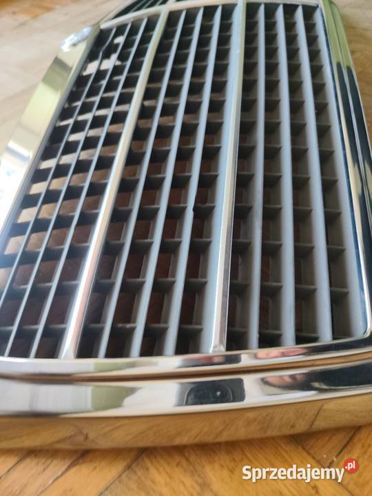 Grill Mercedes W190201 Pozostałe Motoryzacja sprzedam