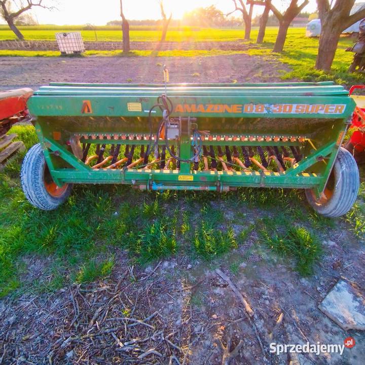 Siewnik zbożowy Amazone D8 Super 3m 29 redlic