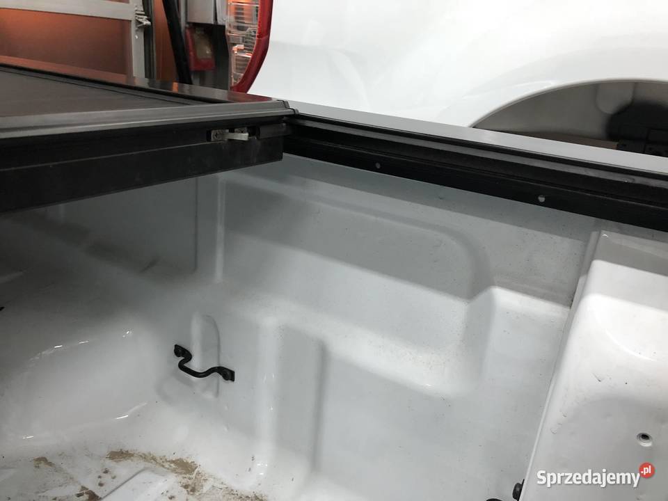Roleta Ford Ranger 2012 RollNLock Rok produkcji 2019 Części