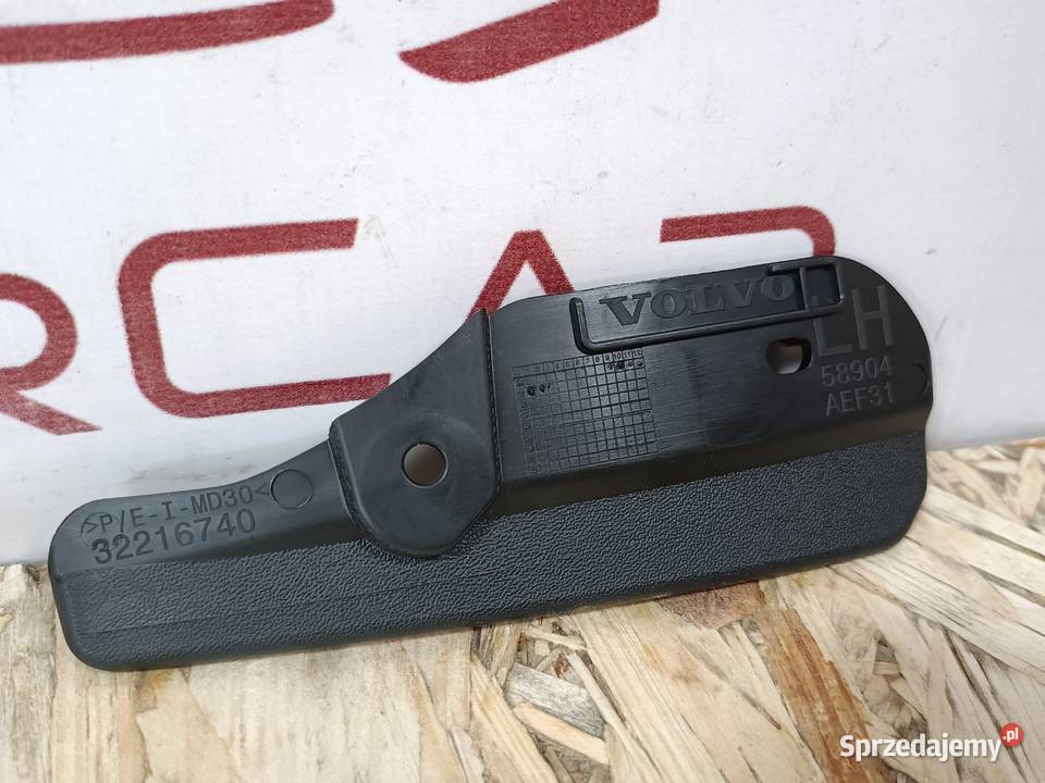 VOLVO XC60 MK2 CHLAPACZ POSZERZENIE LISTWY osobowe wielkopolskie Pleszew