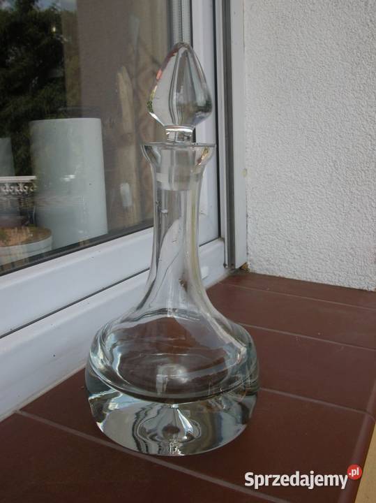 szklana karafka ciężka