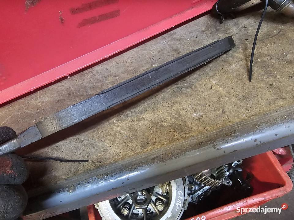 Honda NX 650 dominator ślizg rozrządu prowadnica Pozostałe Jelenia Góra
