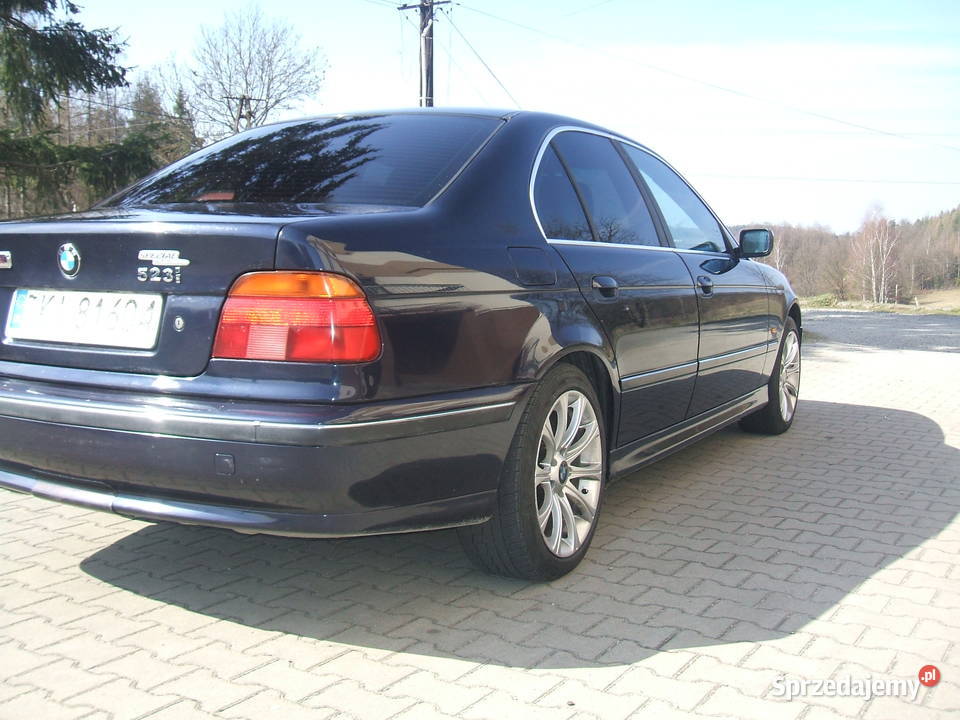 BMW e 39 523i