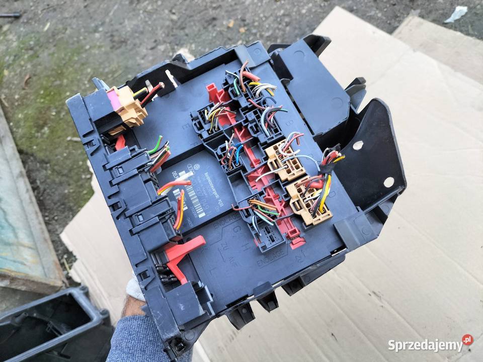 VW AUDI SEAT SKODA 1K0937049N SKRZYNKA MODUŁ BSI Kamień-Kolonia