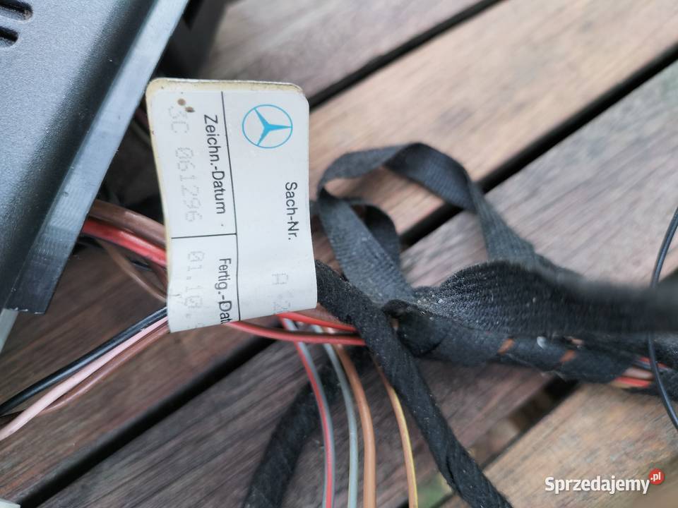 Oryginalna lampka podsufitki Mercedes A208 z dolnośląskie Chocianów