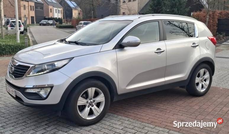 Kia Sportage III 16 benzyna 160oookm Ledy komputer pokładowy Nysa