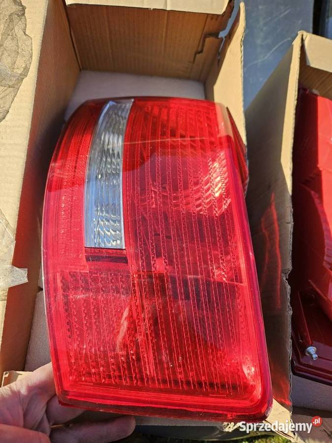 Nowe Oryginalne Lampy Tył Tylne Audi A6 C6 Seden osobowe Lampy tylne Skawina