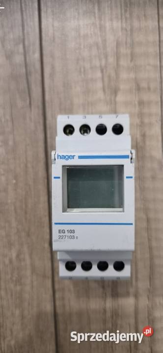 Zegar cyfrowy Hager EG103 Zabezpieczenia i rozdzielnice pomorskie Leśniewo