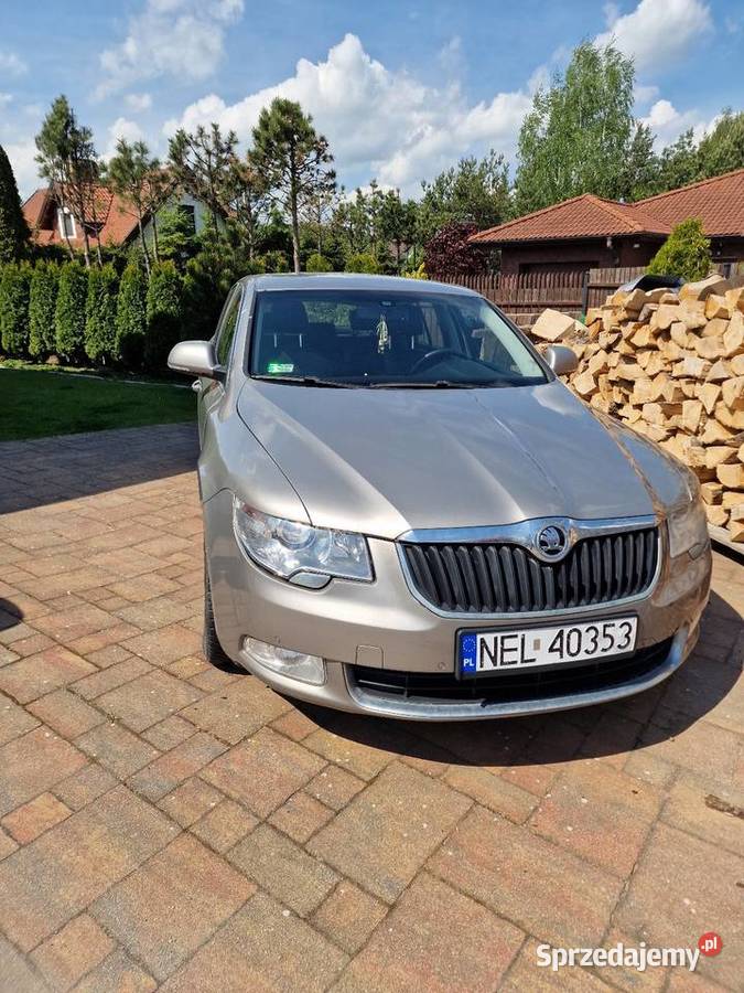 Skoda superb II uszkodzona 4300000km Ełk