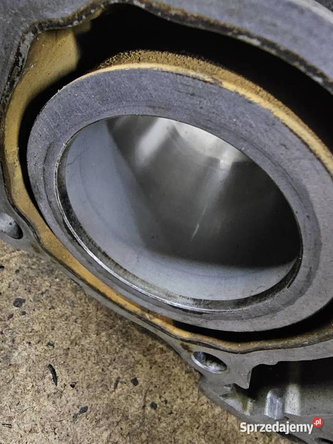 Yamaha YZF 125 cylinder tłok tuleja YZF125 YZFR Jelenia Góra