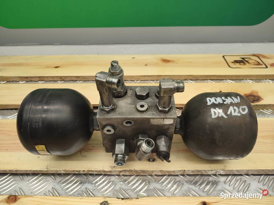Blok hydrauliczny DOOSAN DX 120 W 50403A wielkopolskie Wilkowo