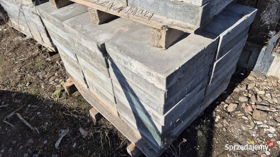 Płyty 40x40 6 Hryniewicze sprzedam