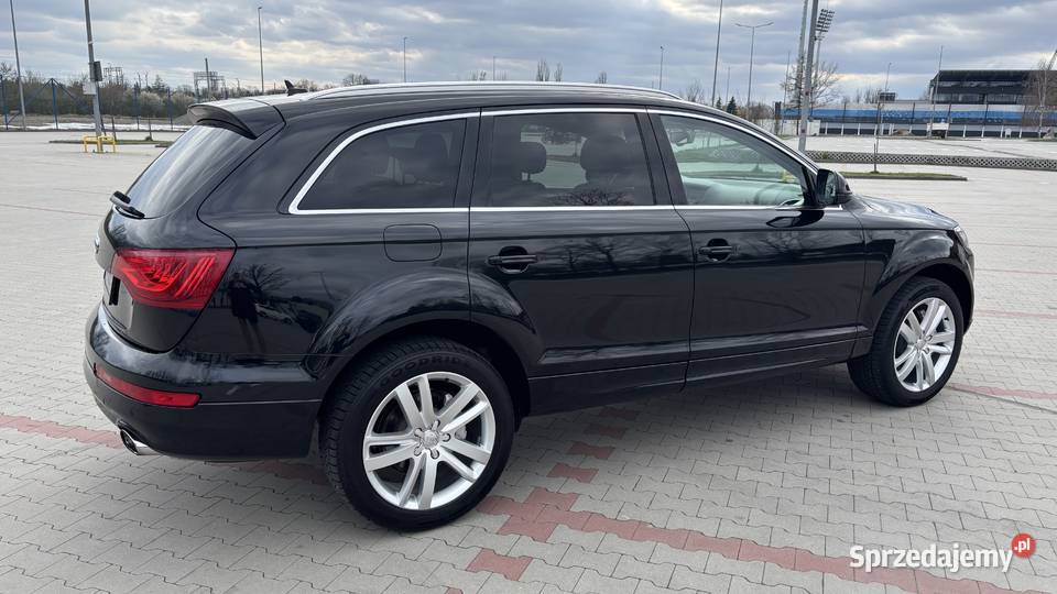 Audi Q7 30 TFSI Quattro 7 osób Panorama czarny Tarnów