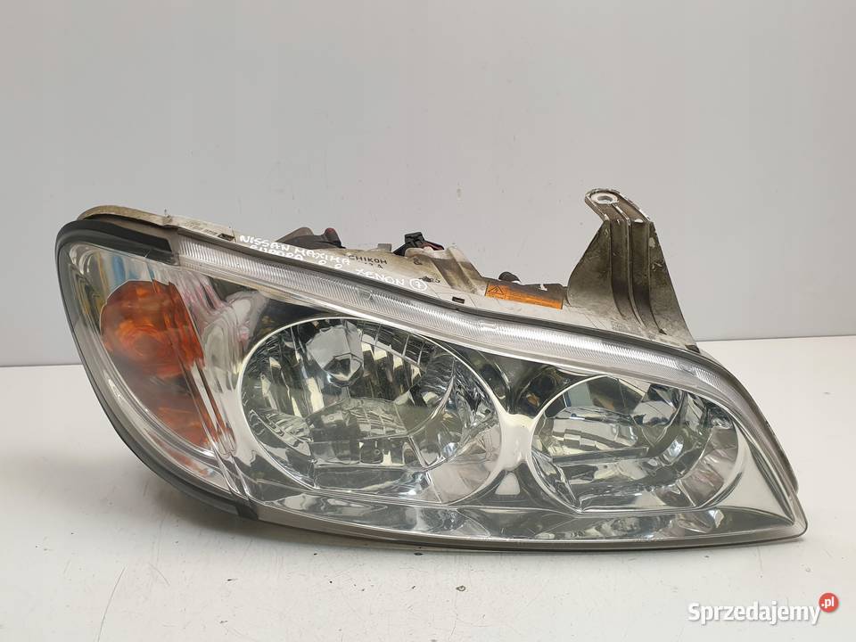 LAMPA PRAWA Nissan Maxima V A33 PRZEDNIA przód sprzedam