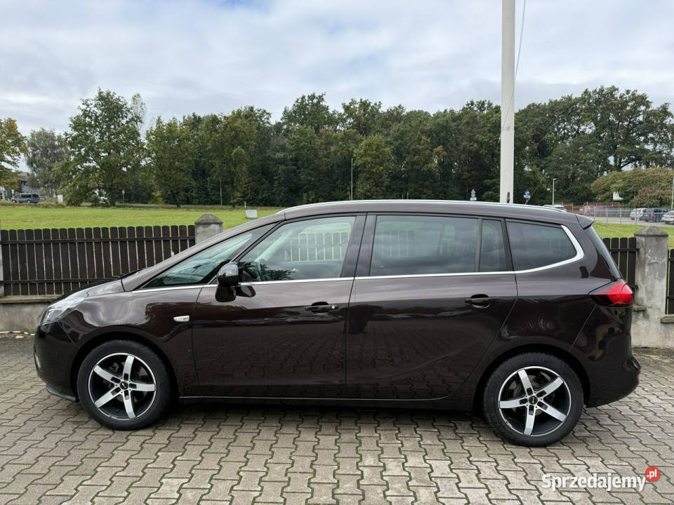 Opel Zafira 14 turbo 140 ładna świeżo relingi dachowe Bolesławiec
