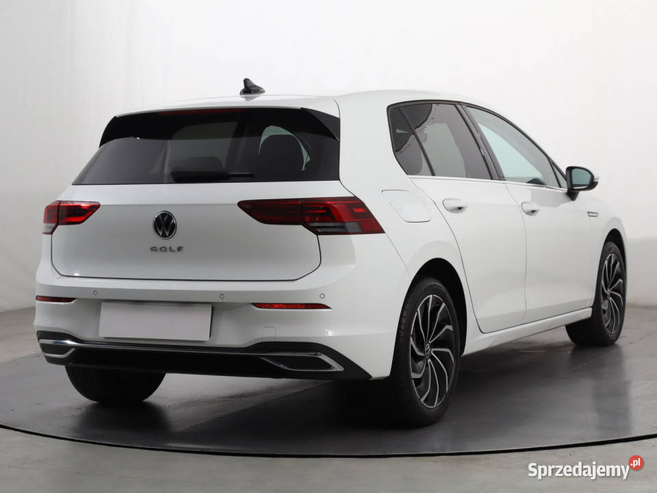 VW Golf 15 TSI Rok produkcji 2020 Katowice