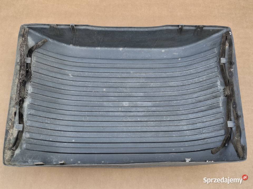 MERCEDES ATEGO BŁOTNIK TYŁ NADKOLE ORGINAŁ Bieleń