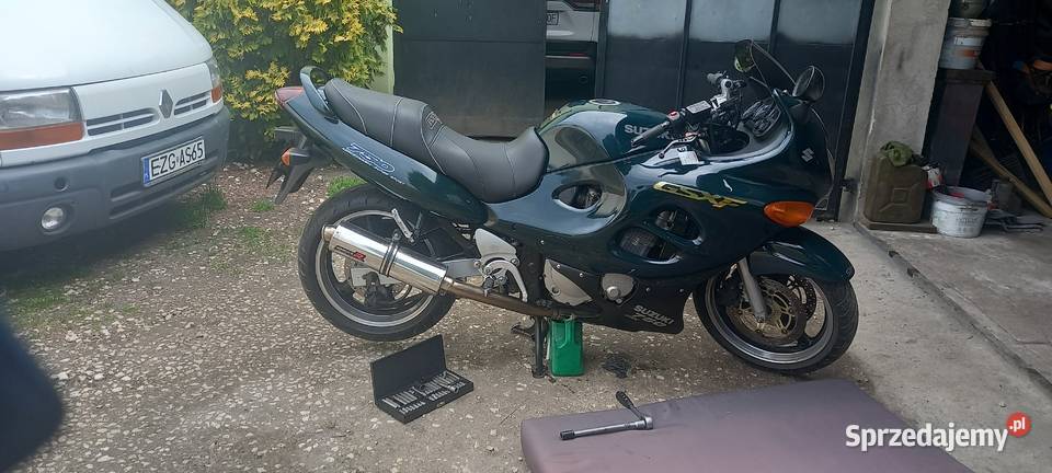 Sprzedam motocykl turystycznosportowy Suzuki nieuszkodzony Suzuki Głowno