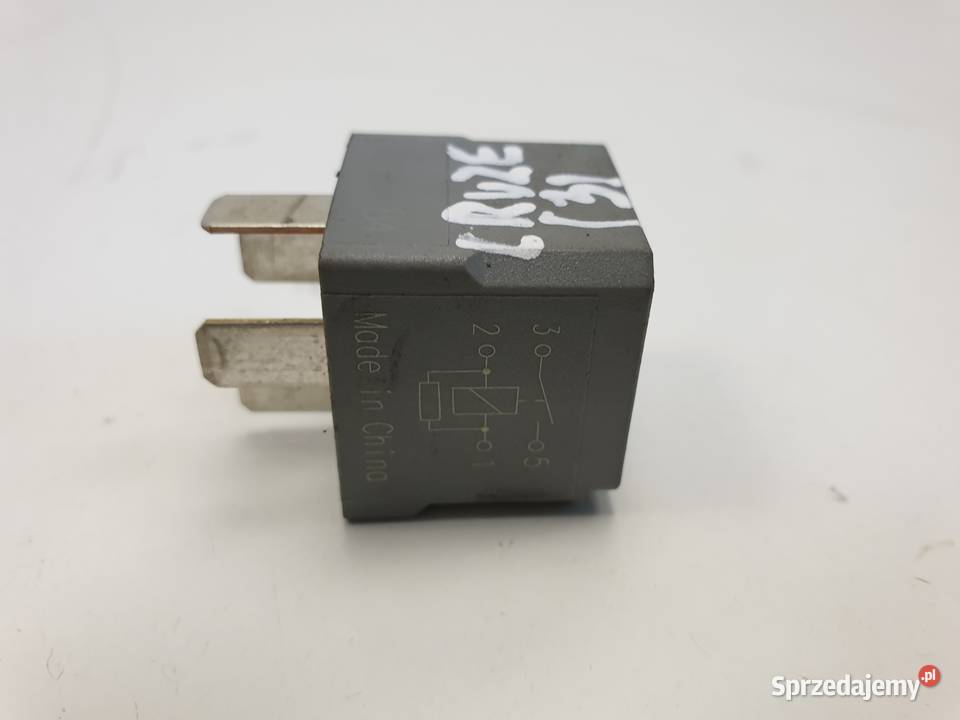 Chevrlet Cruze J305 20 VCDI PRZEKAŹNIK 13500118