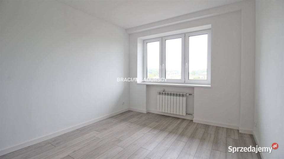 Mieszkanie sprzedam Oleśnica 1087m2 4 pokojowe miejsce parkingowe