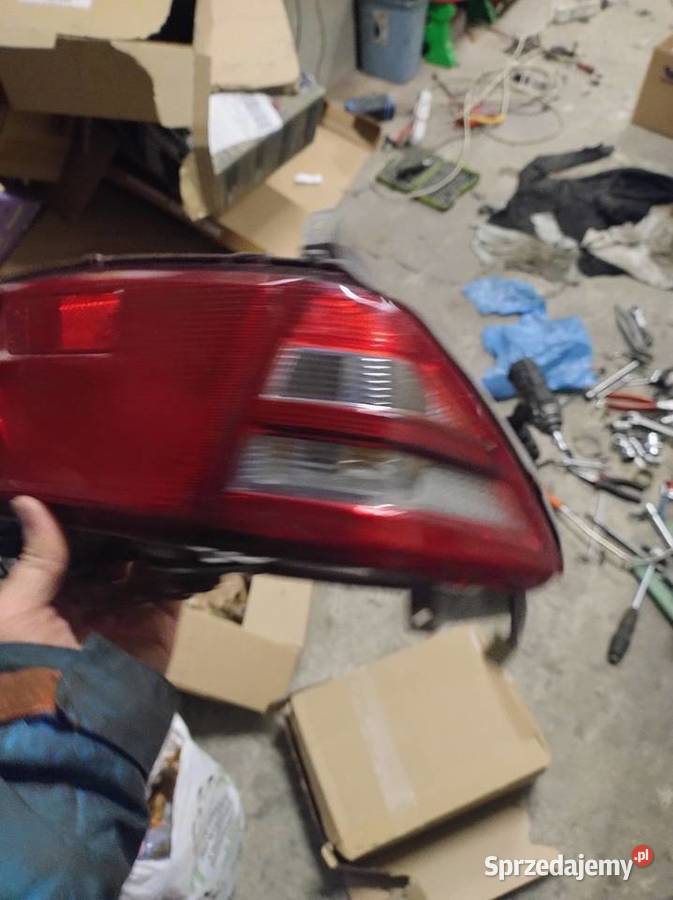 Suzuki Burgman AN 400 lampa tył Dębica