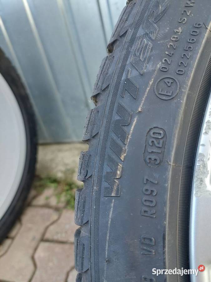 Opony zimowe Pirelli Sottozero 3 24540 R18 97v zima Samochodowe Mszana Dolna