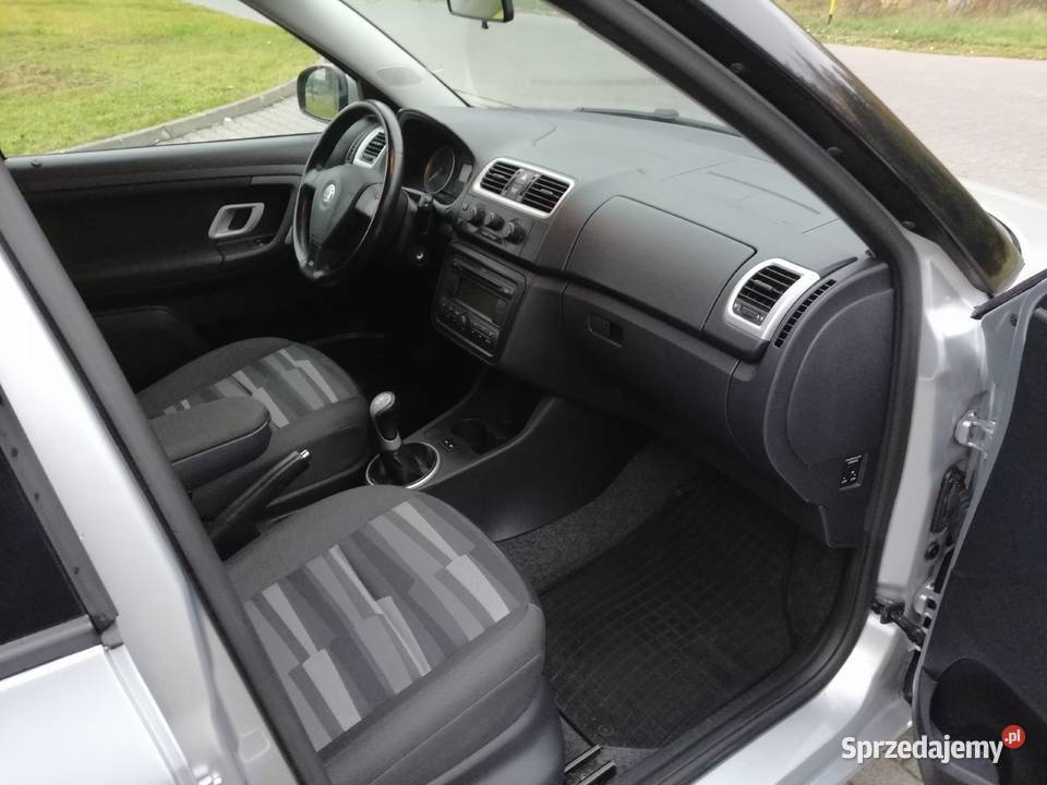 Skoda Fabia II Combi 14 16V 85 Zarejestrowany w 85KM wielkopolskie Koziegłowy