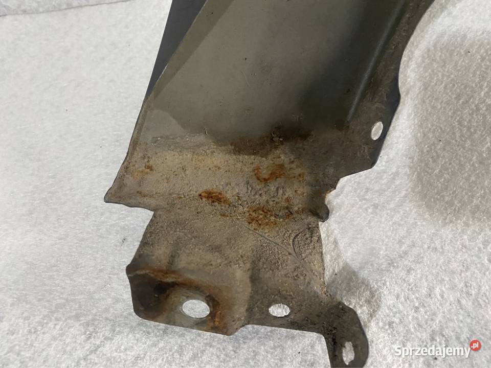 Błotnik lewy Mitsubishi outlander II lift 0610 śląskie Jasienica sprzedam