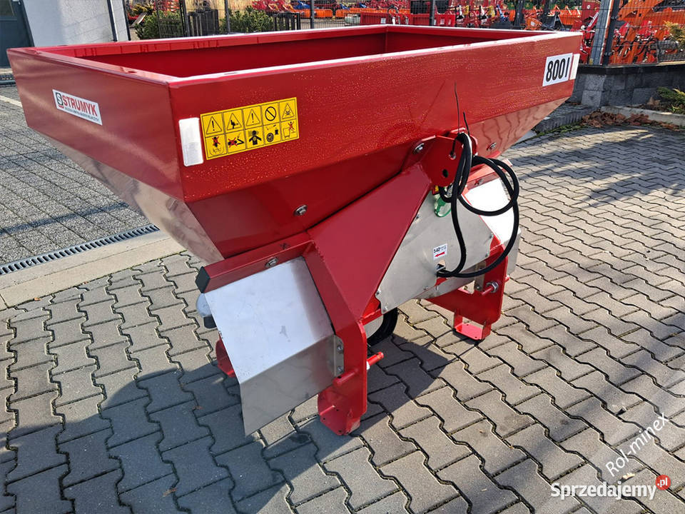 NOWY MODEL Rozsiewacz do nawozów Strumyk 600 Bełchatów