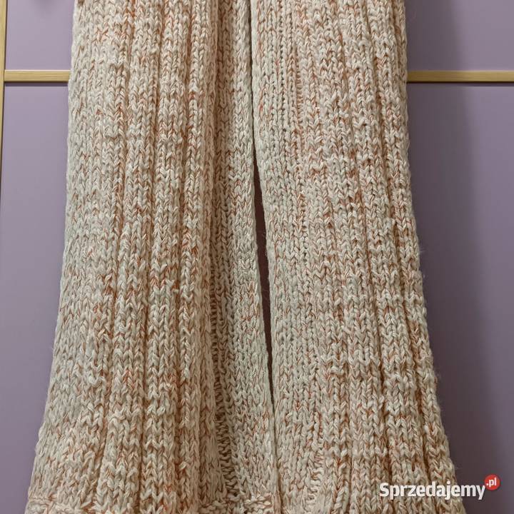 Szalik z czapka wykonany własnoręcznie na Uniseks mazowieckie Warszawa