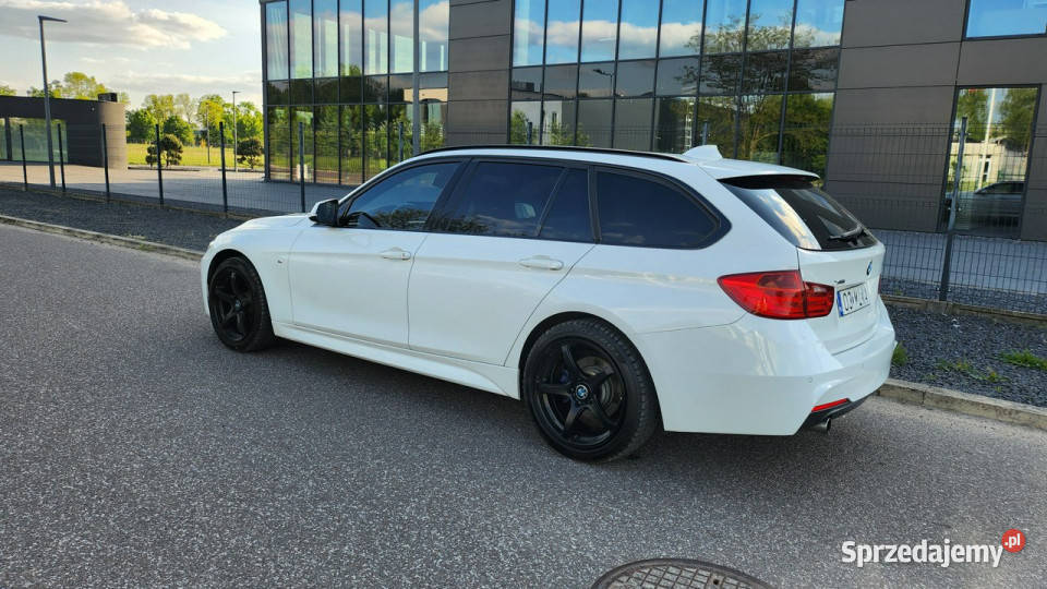BMW 318 Piękne BMW 3 F31 xDrive M Pakiet Touring Zarejestrowany w Polsce Pabianice