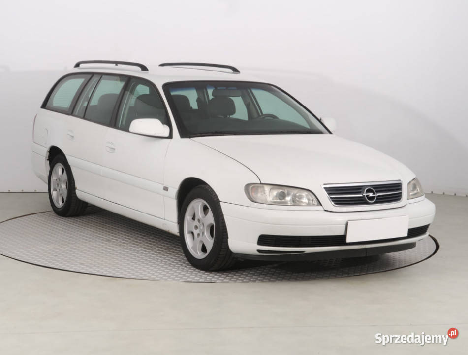 Opel Omega 22 DTI 16V hak Piaseczno