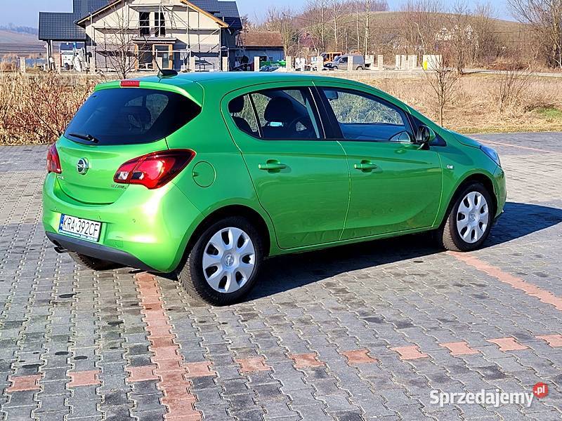 ŚLICZNY z niskim przebiegiemKAMERA manualna Corsa małopolskie Słomniki