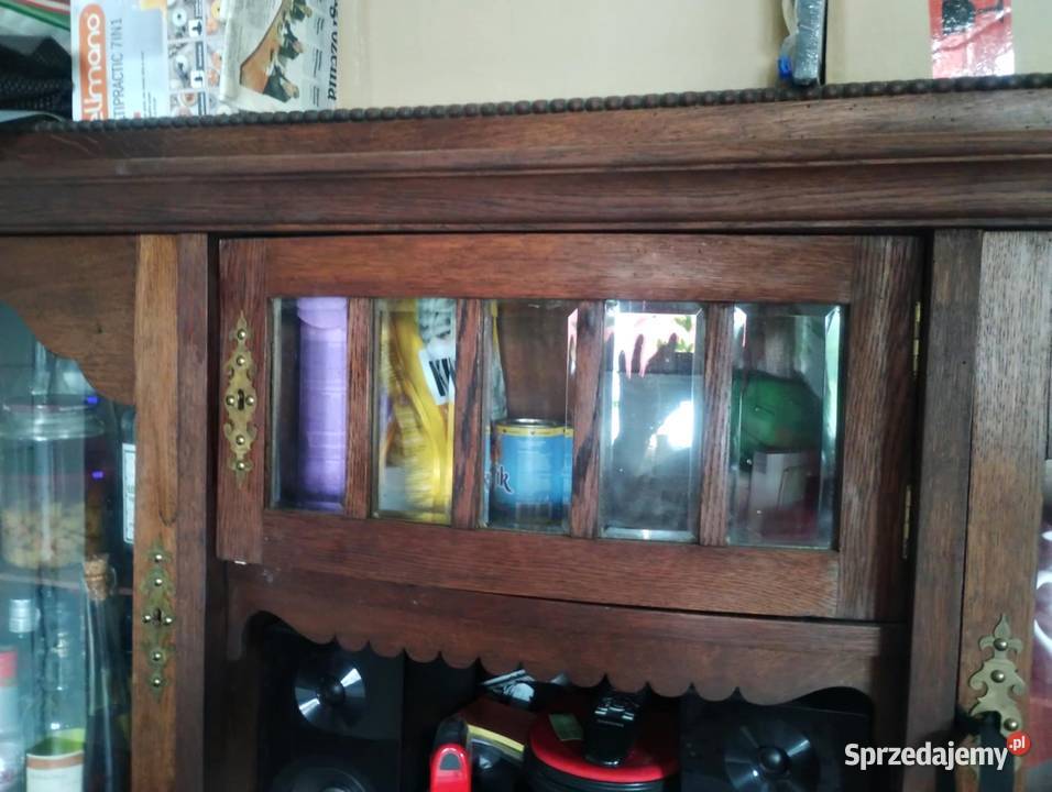 Stary przedwojenny kredens Świdnica