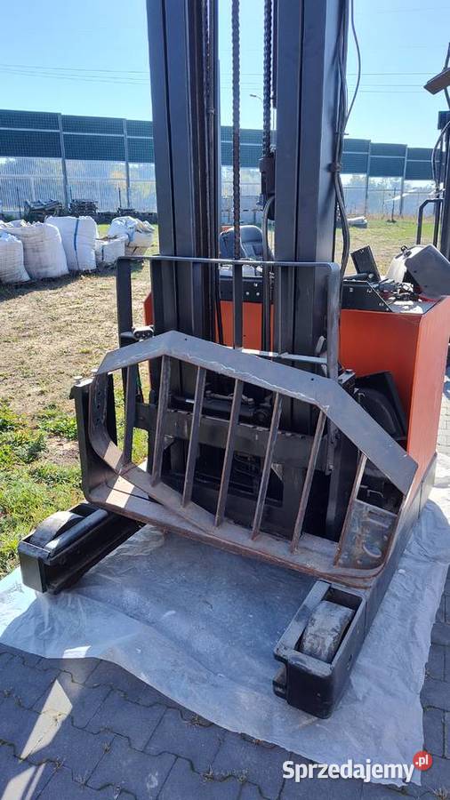 Wózek boczny ReachTruck Toyota BT 7FBRE16 w Gostynin