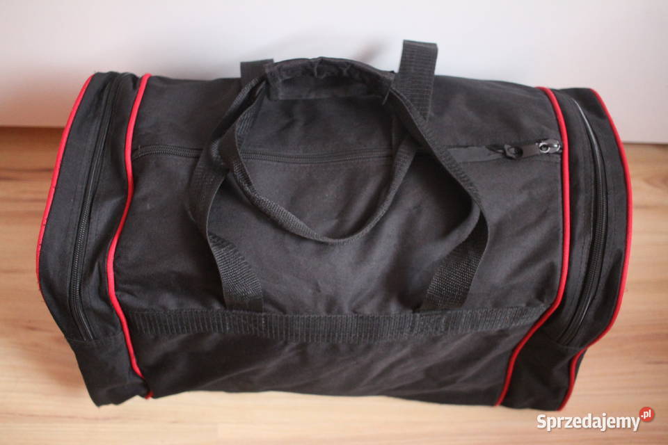 Torba czarna Wizzair Ryanair podręczna walizka Turystyka