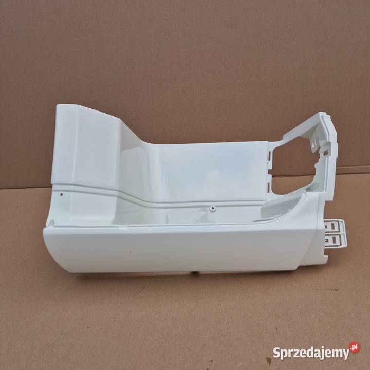 DAF XF106 STOPIEŃ WNĘKA PRAWA BIAŁA LAKIEROWANY Bieleń sprzedam