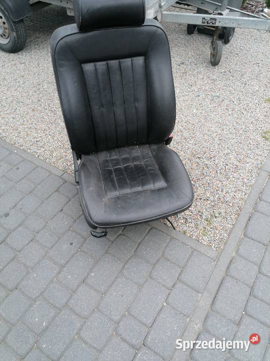 Fotele A8 d2 Fotele i kanapy Przechlewo sprzedam