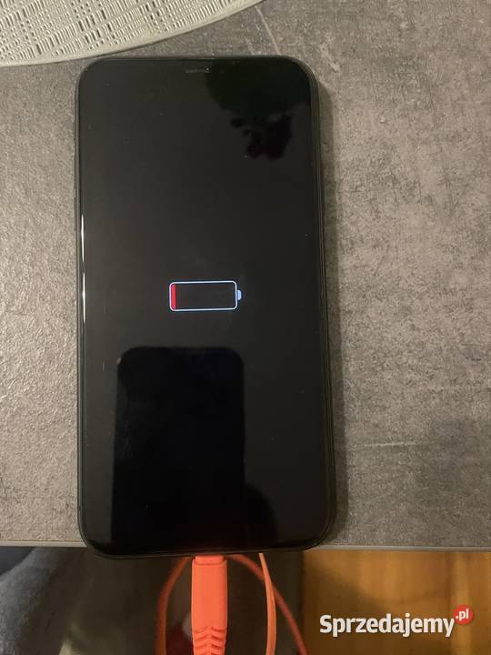 iPhone 11 Bytów sprzedam