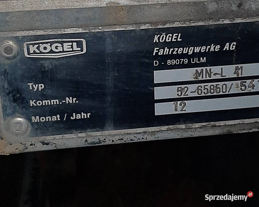 Paka zabudowa skrzynia do busa Mercedes Vario