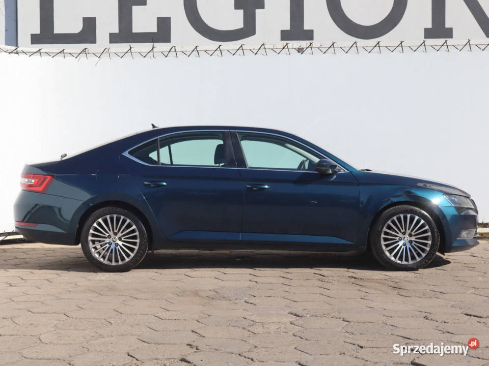 Skoda Superb 20 TDI czujnik parkowania Łódź
