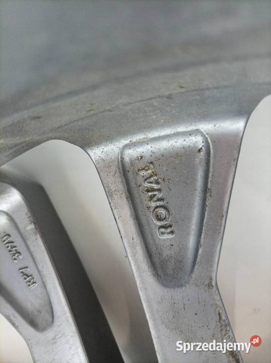 FELGA ALUMINIOWA R17 5X112 ET40 OC 57 7JX17H2