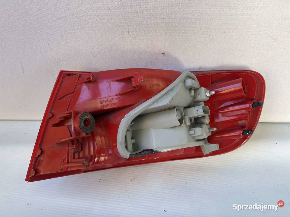 AUDI A4 LEWA LAMPA TYŁ wielkopolskie Ostroróg sprzedam