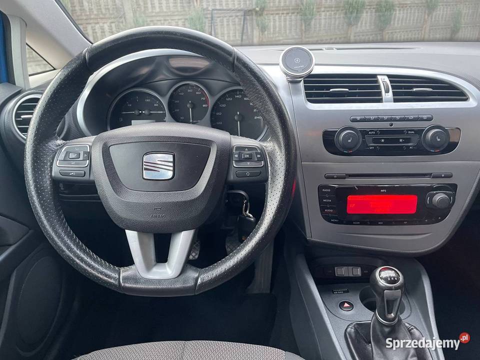 Seat Leon 14 125 koni benzyna remont silnika nieuszkodzony Leon śląskie Częstochowa