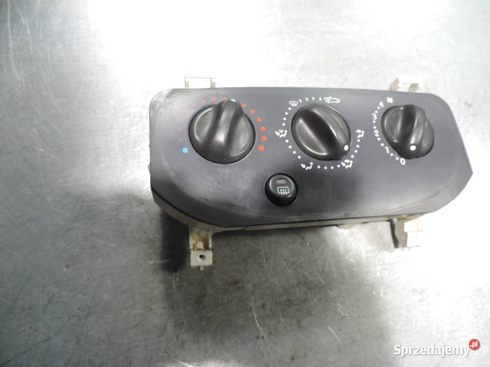 PANEL NAWIEWU RENAULT CLIO 2 Nowy Sącz