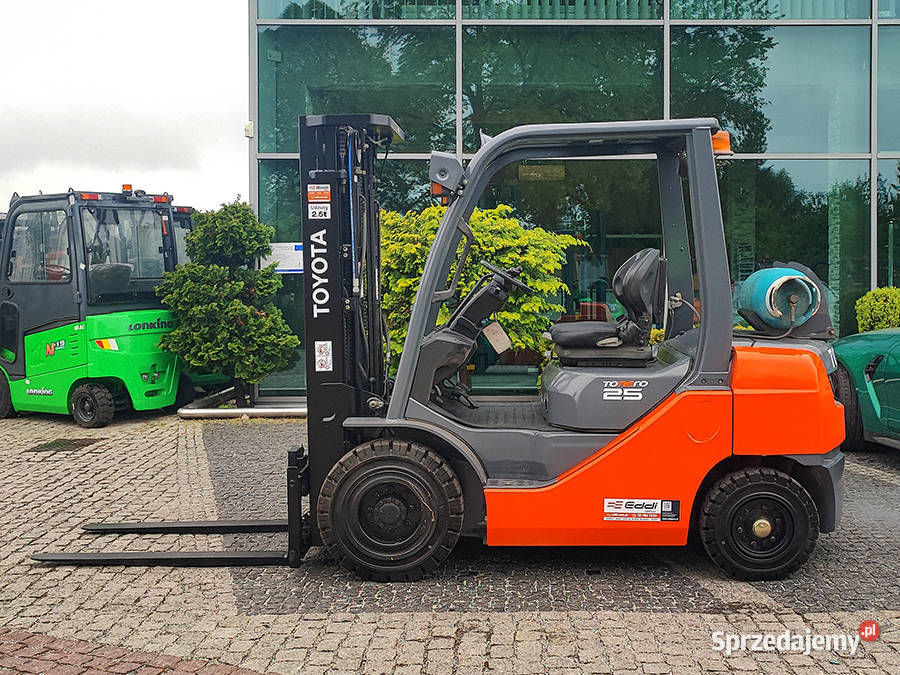 Wózek widłowy Toyota 028FGF25 25 tony triplex 47 małopolskie